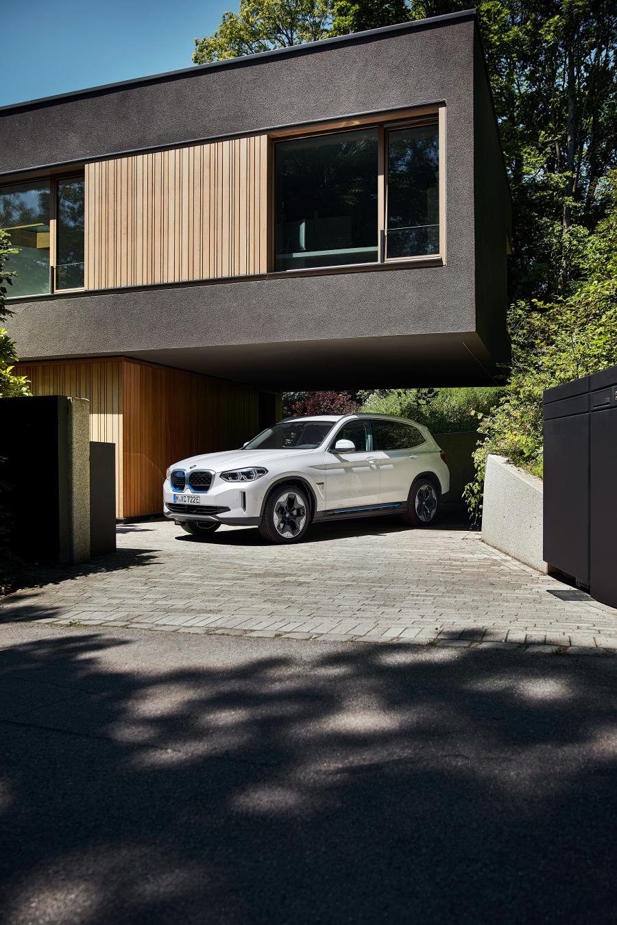  BMW iX3 (G08) 2020 года  (WW) (фото 20 из 87)